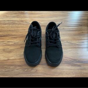 Youth Stefan Janoski